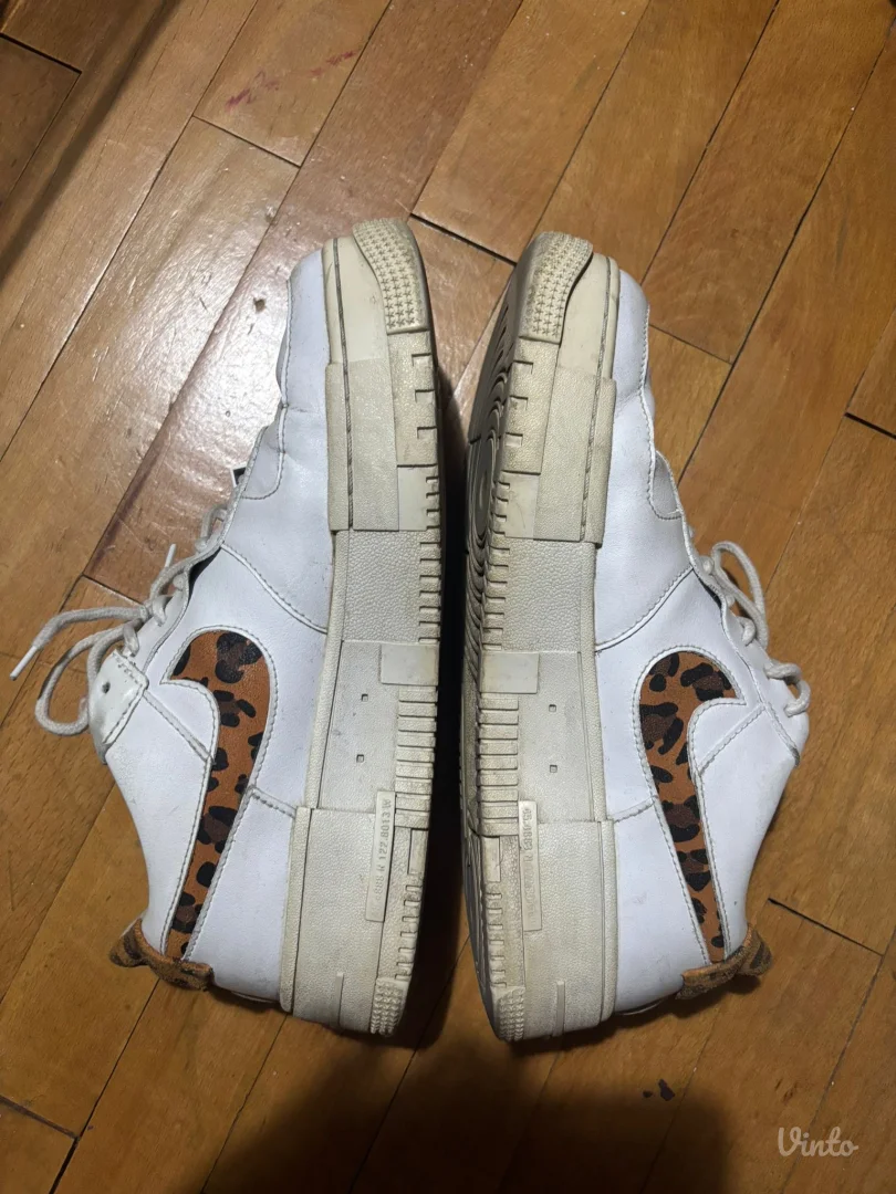 Nike zenske air force 1