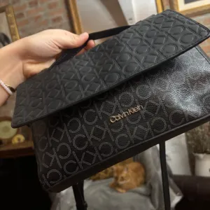 Calvin klein tasnica