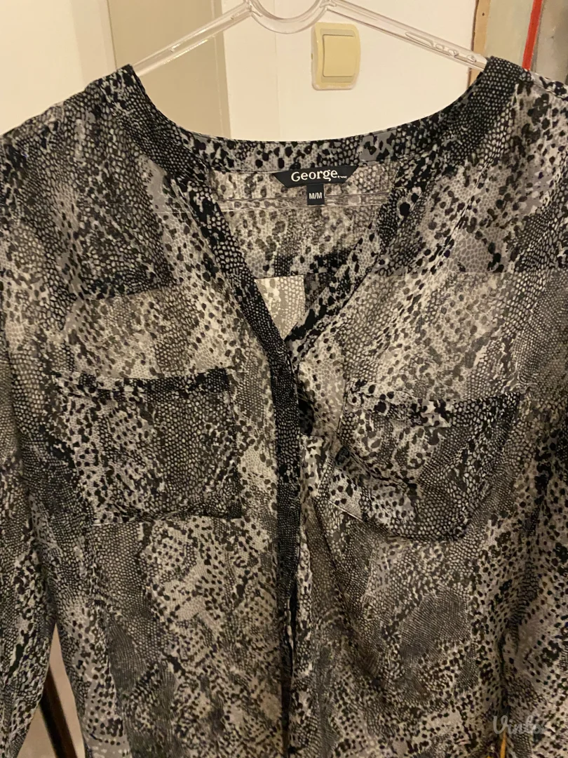 Košulja sa zmijskim printom