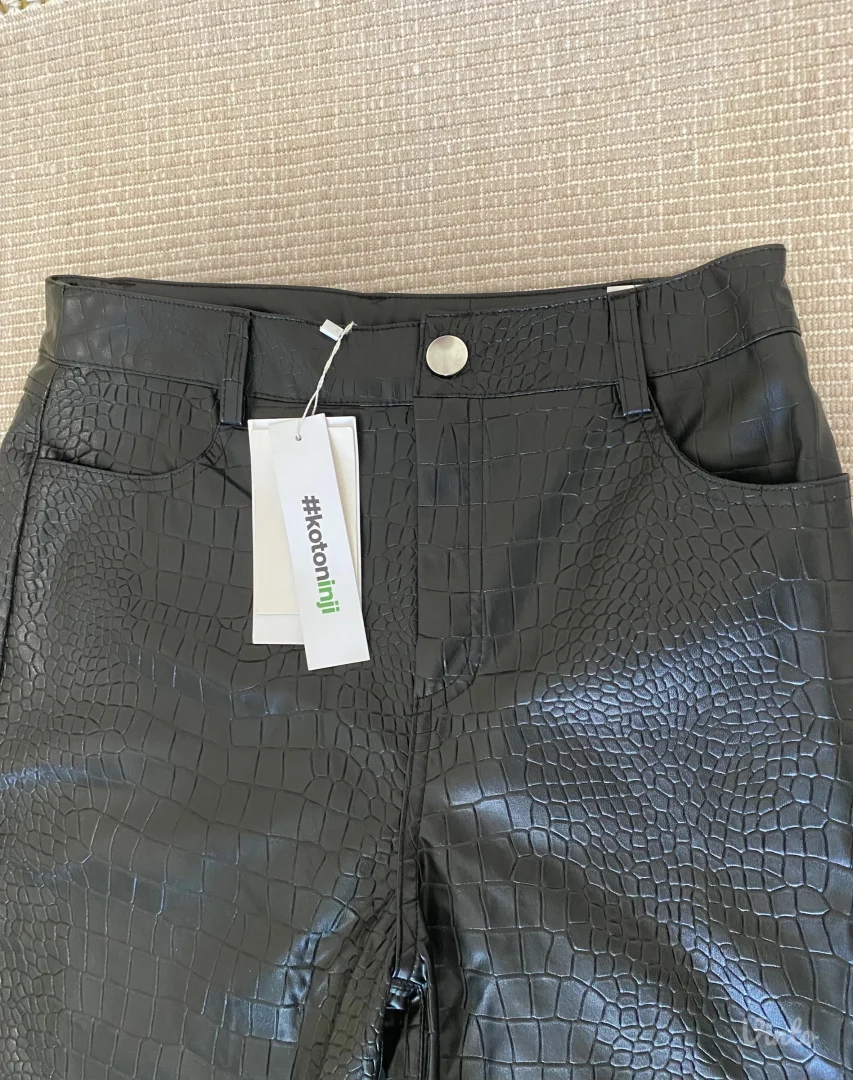 Koton kožne pantalone