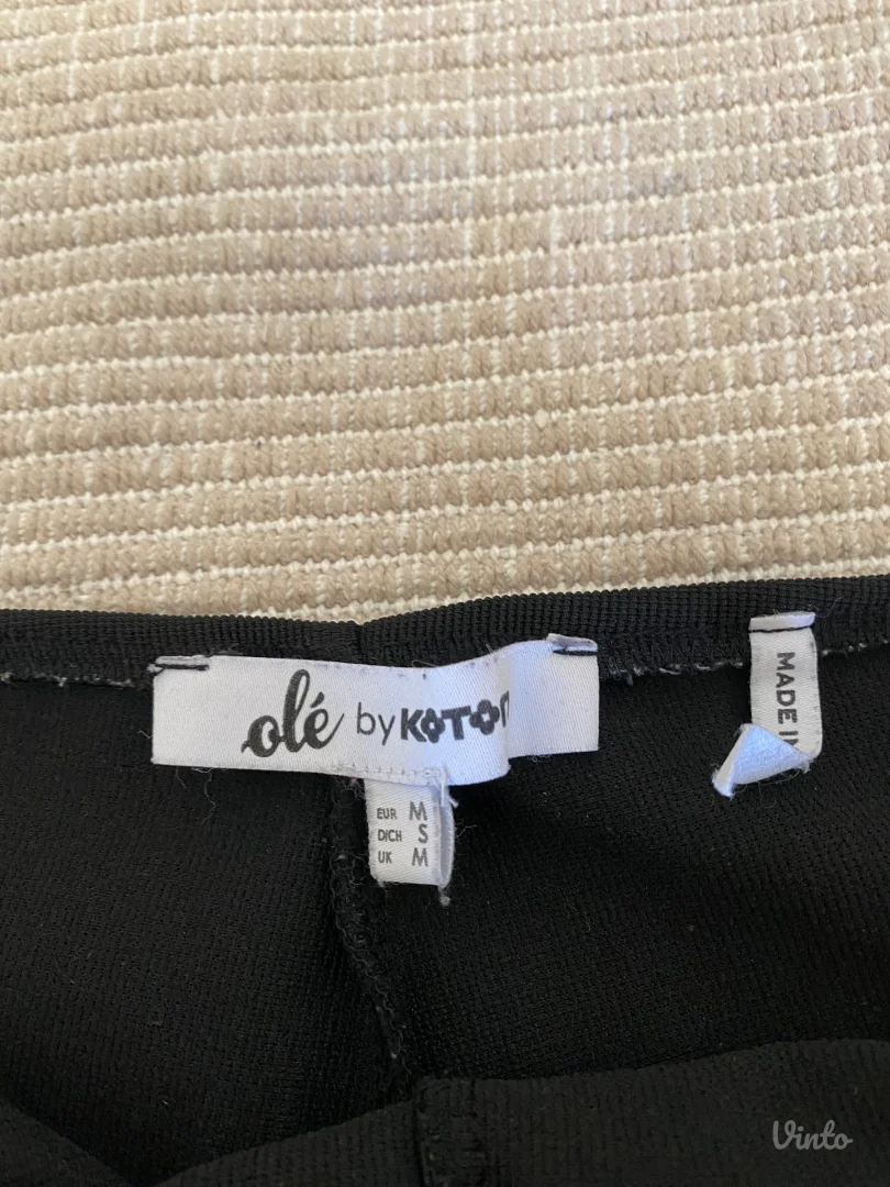 Koton crne pantalone