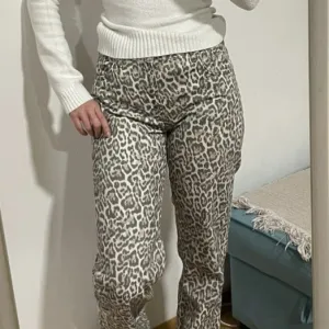 Stradivarius pantalone