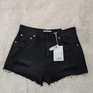 Novi sorts sa etiketom S/M