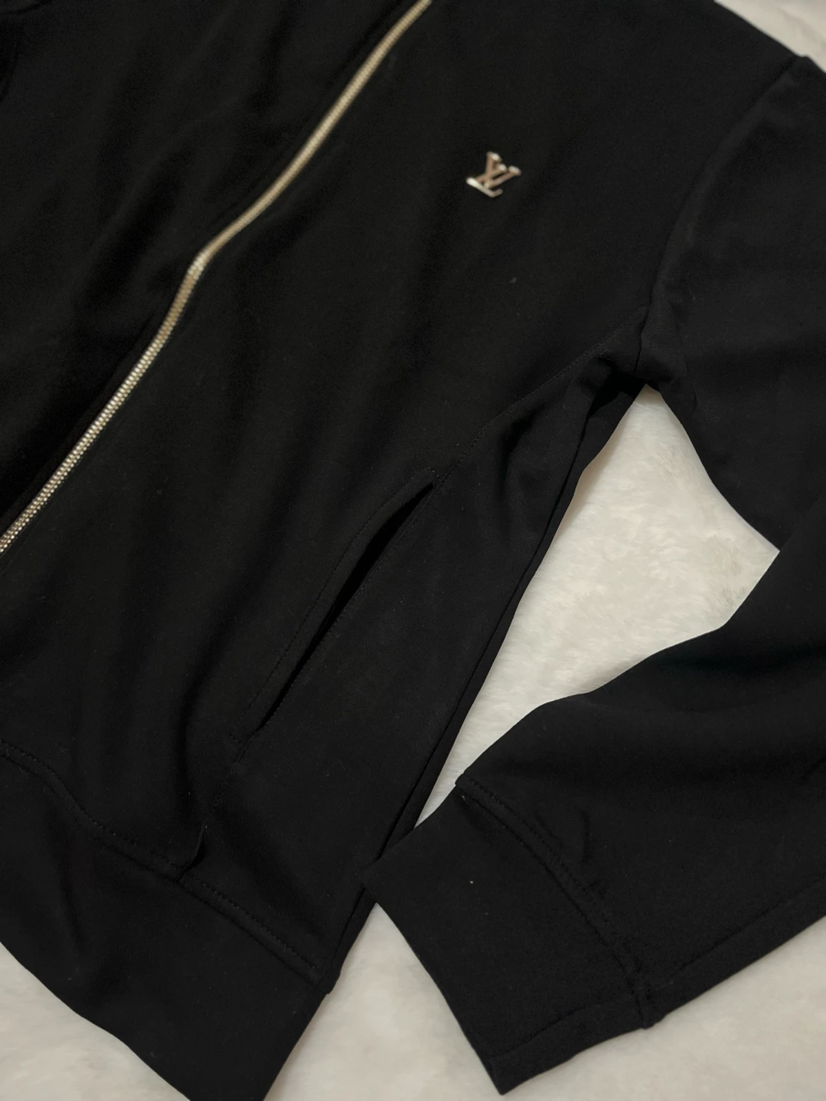 Louis Vuitton zenski komplet