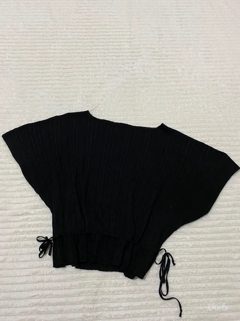 Crni komplet siroke pantalone