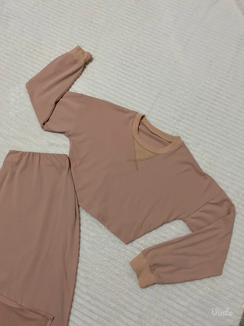 Komplet suknja i duks