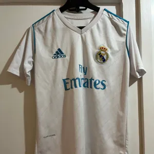 Real Madrid dres