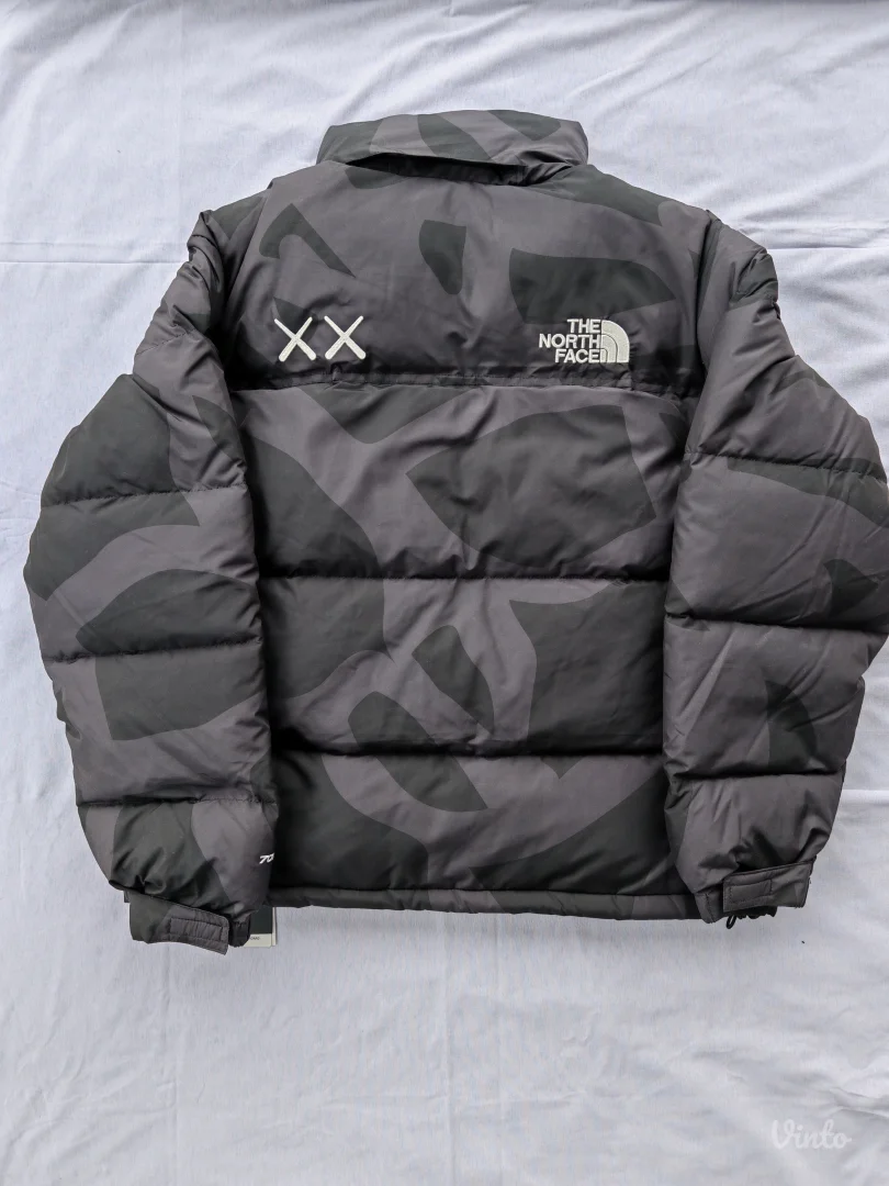 KAWS x The North Face Retro 1996 Nuptse Jakna Crna - M