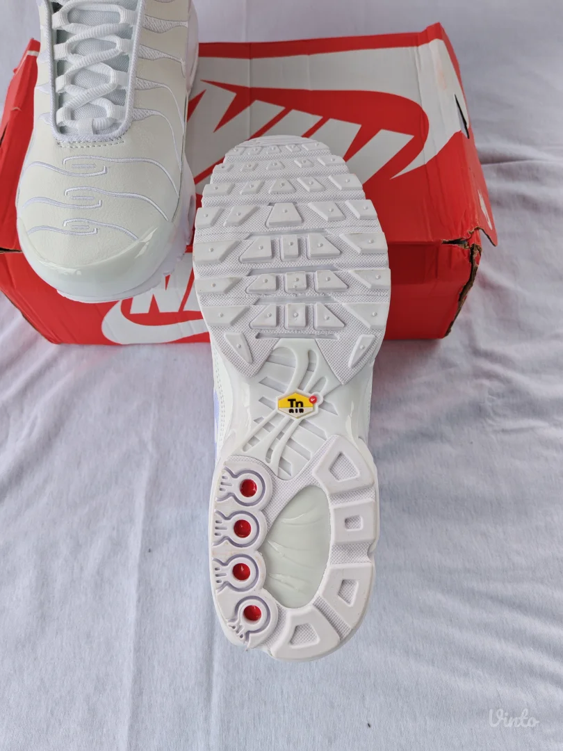 Nike Air Max Plus TN Triple White - 43