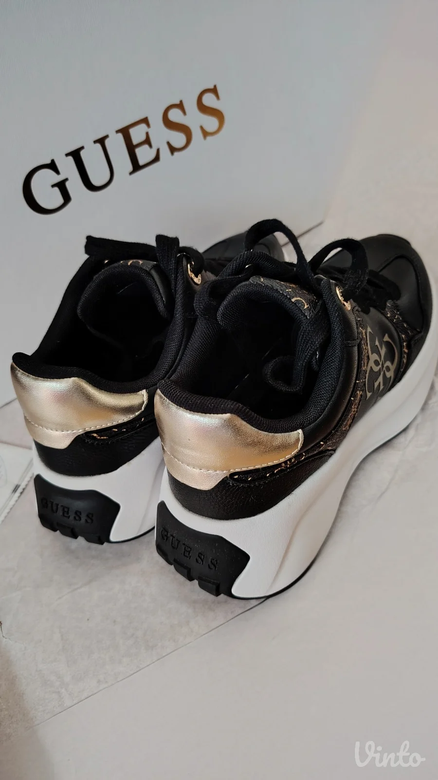 Guess patike