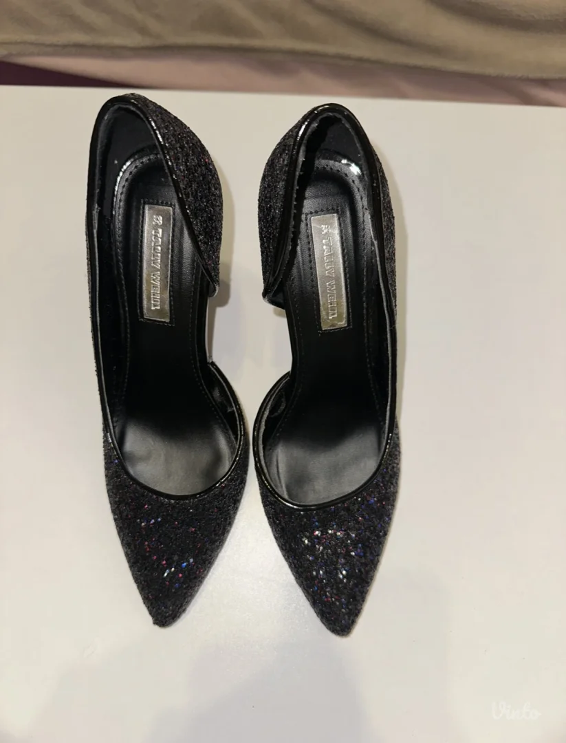 Stikle sa sljokicama