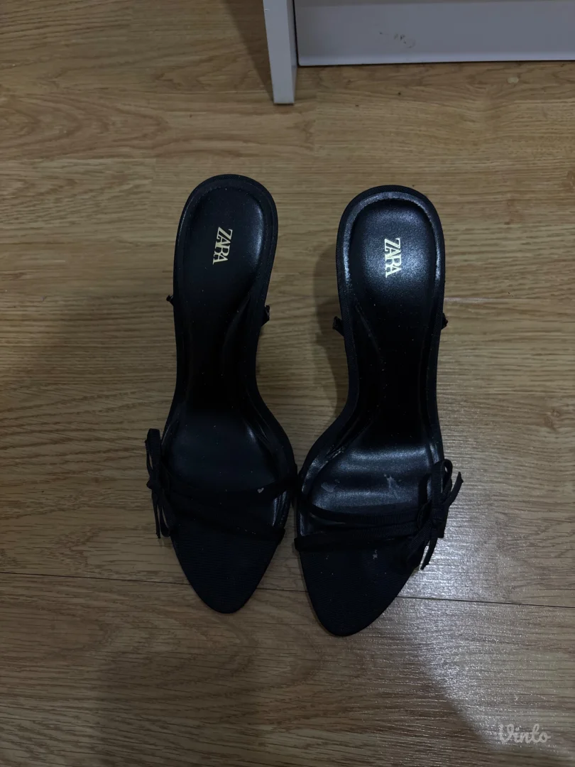 zara stikle