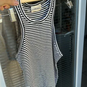 Vicolo majica Viskoza