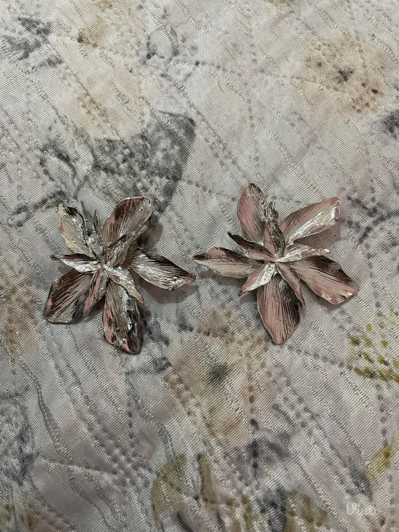 Silver flower mindjuse