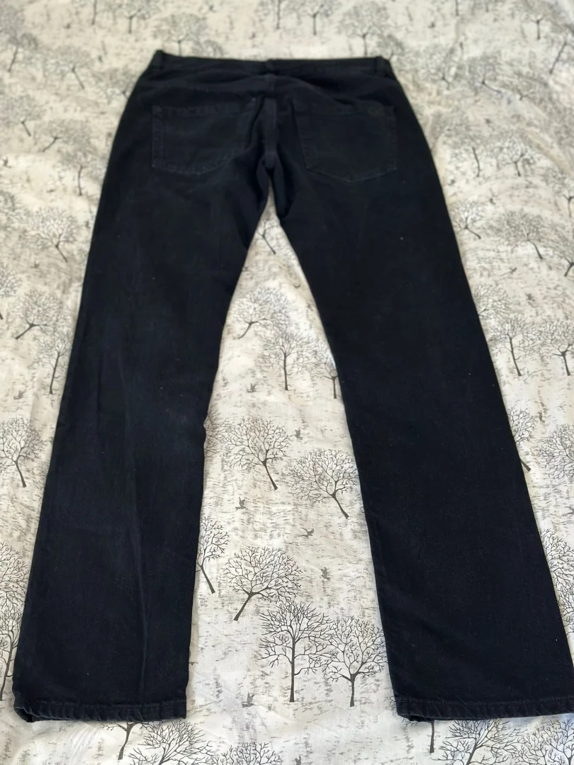 Nove Bottega Veneta crne farmerke