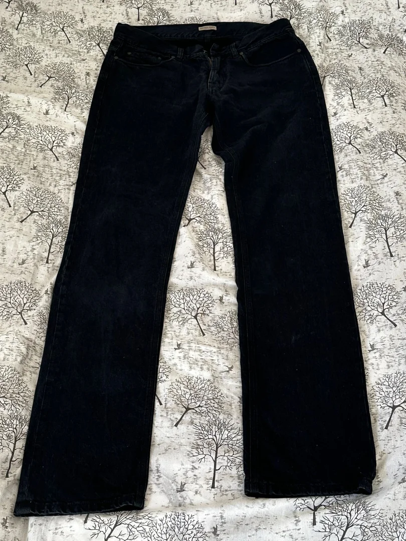 Nove Bottega Veneta crne farmerke