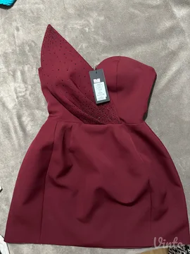 Burgundy haljina