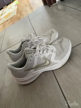 Nike patike