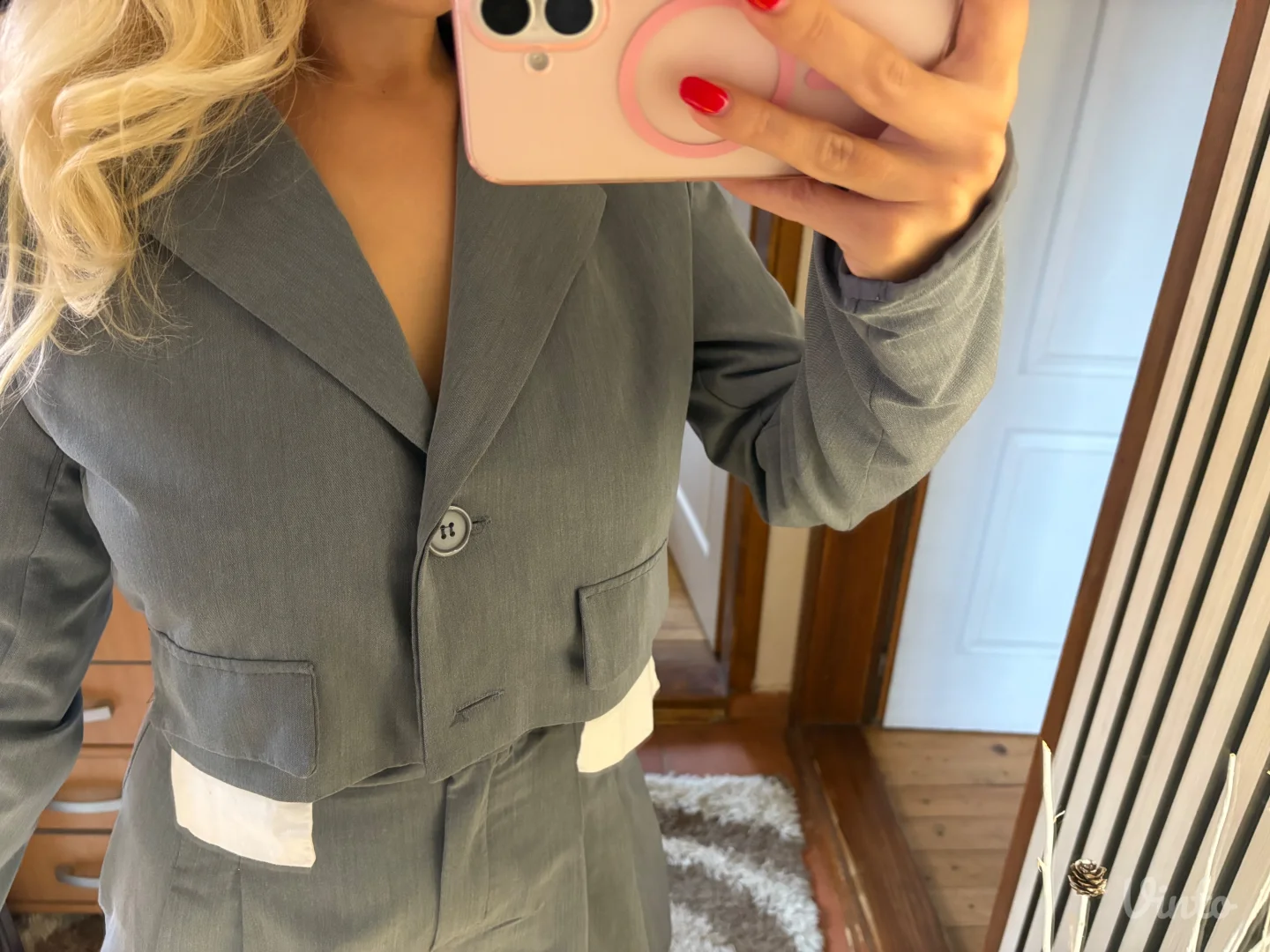 Komplet- sako i suknja