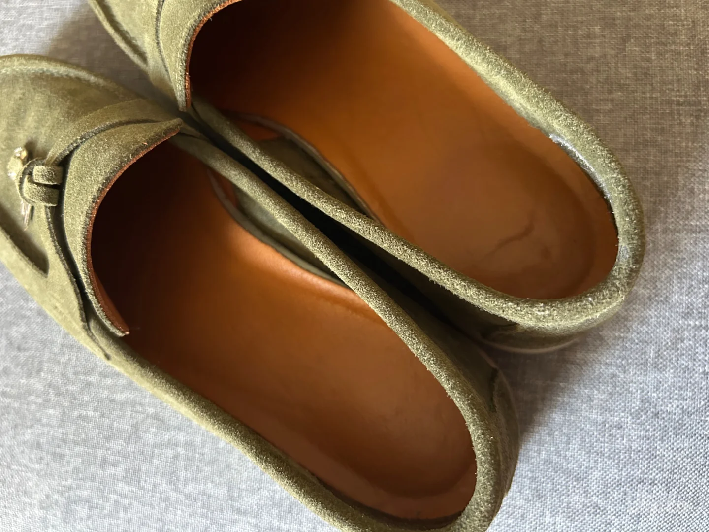 Ženske kožne mokasine