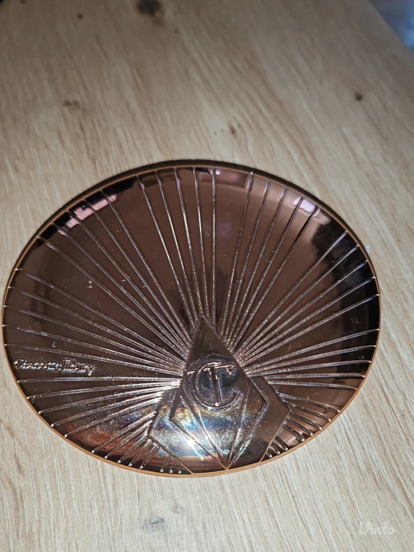 Charlotte Tilbury bronzer