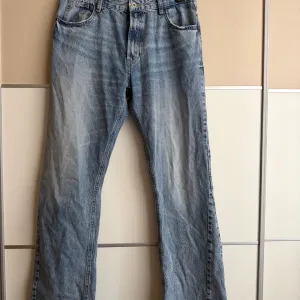Zara farmerke 42