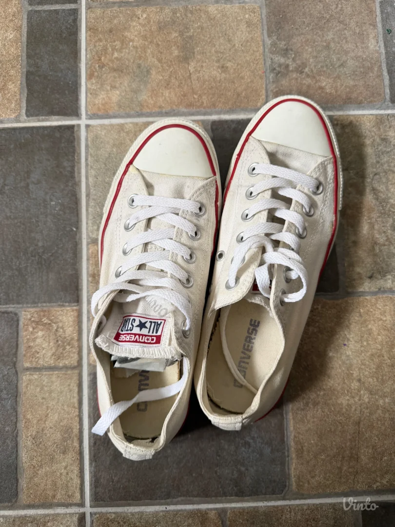 Converse bele starke 38 i 39