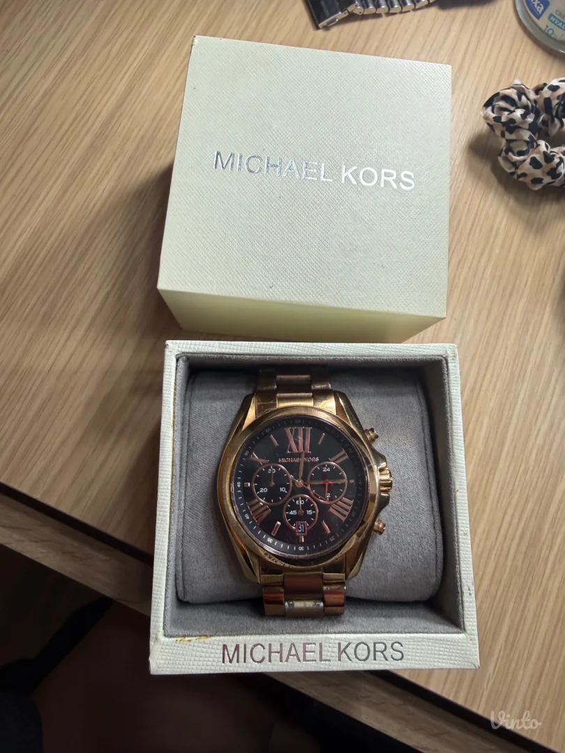 Michael Kors sat
