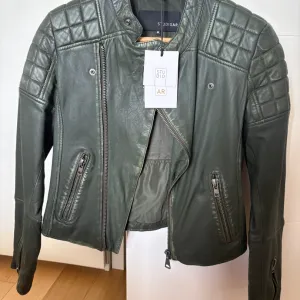 Kožna jakna AR studio