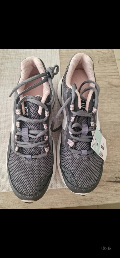 Nove Kalenji Run patike