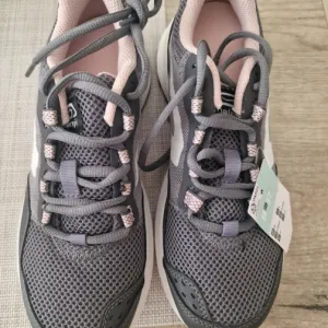 Nove Kalenji Run patike
