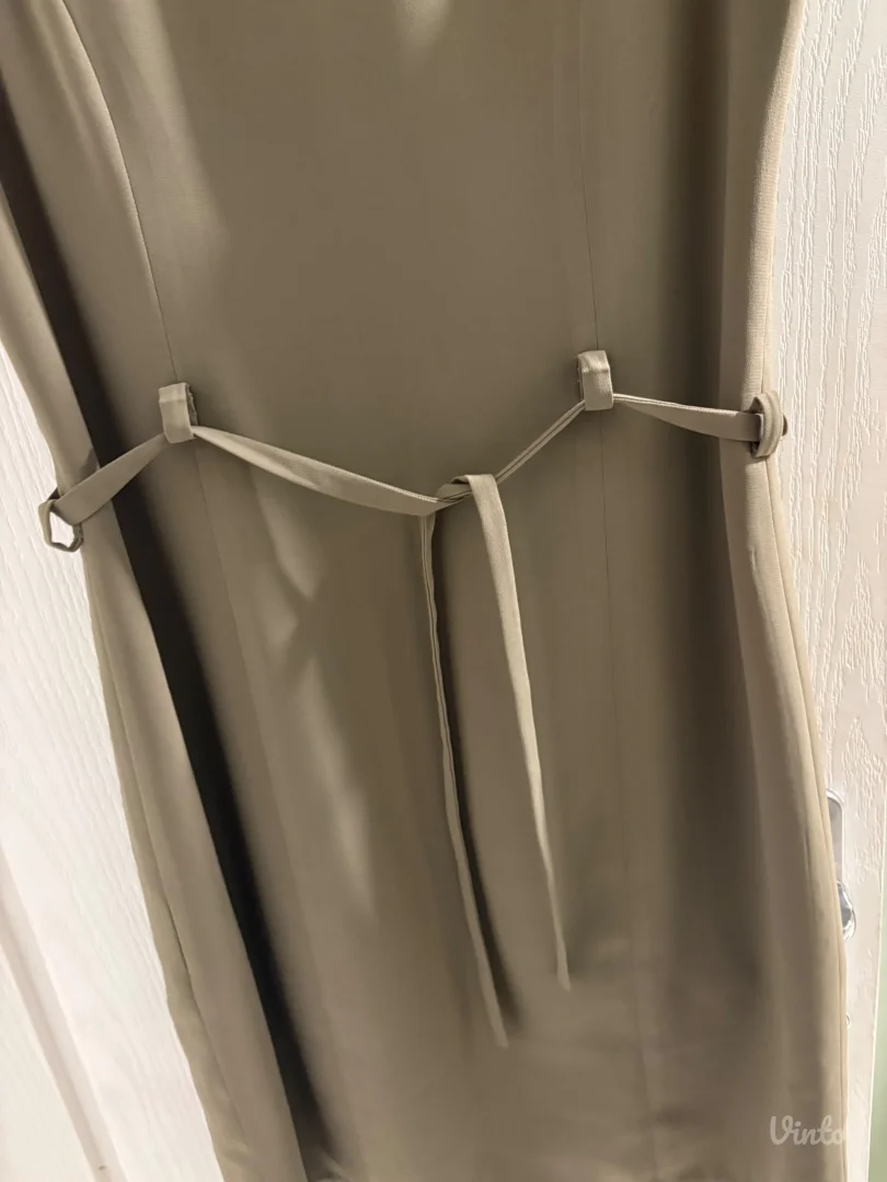 Maslonasto zelena haljina