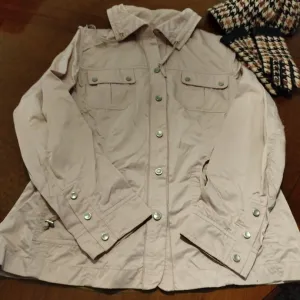 Ženska prolećna jakna