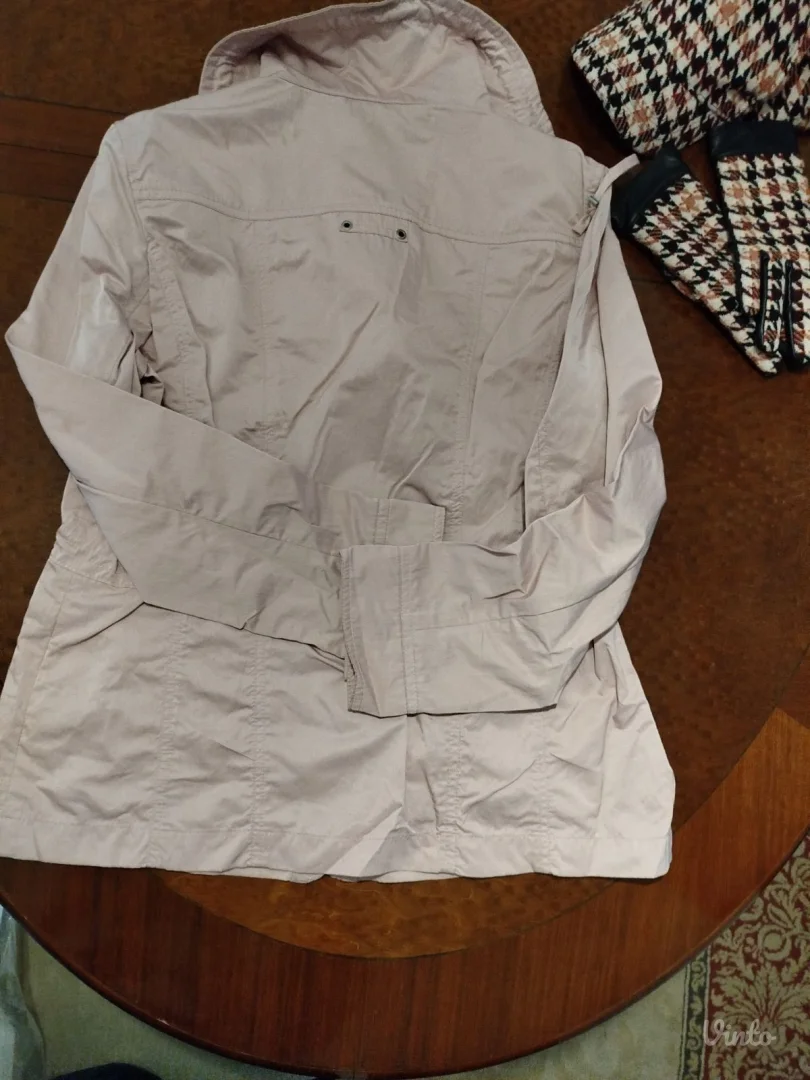 Ženska prolećna jakna