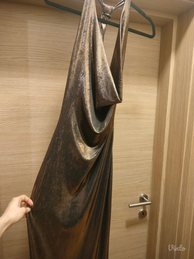 Elegantna duga haljina