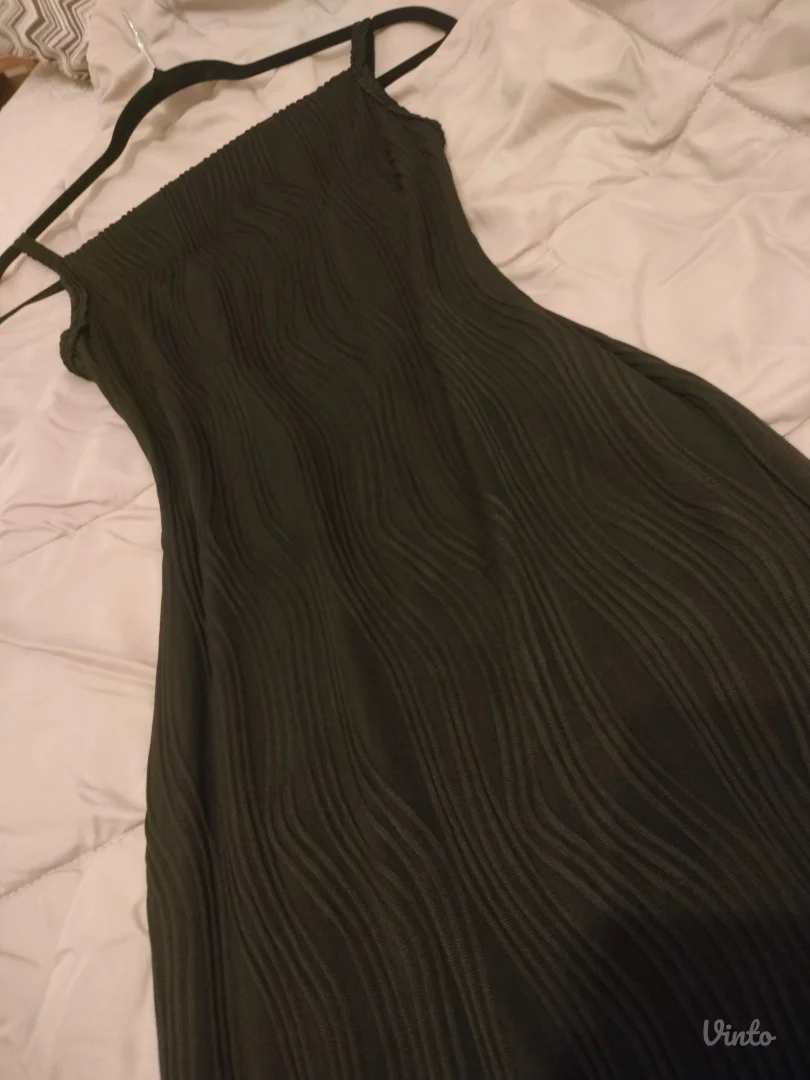 Crna elegantna duga haljina