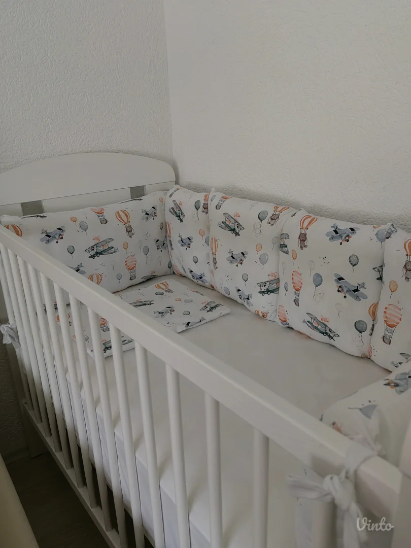 Zastitna ograda za krevetac