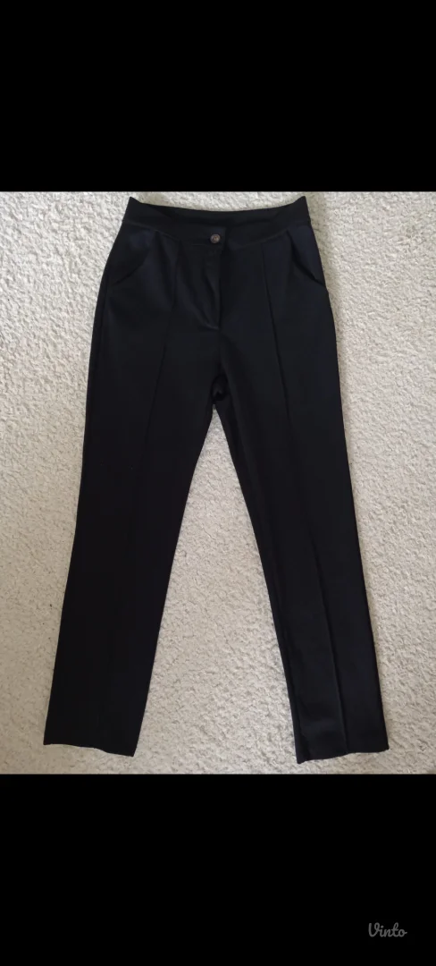 Crne zenske pantalone