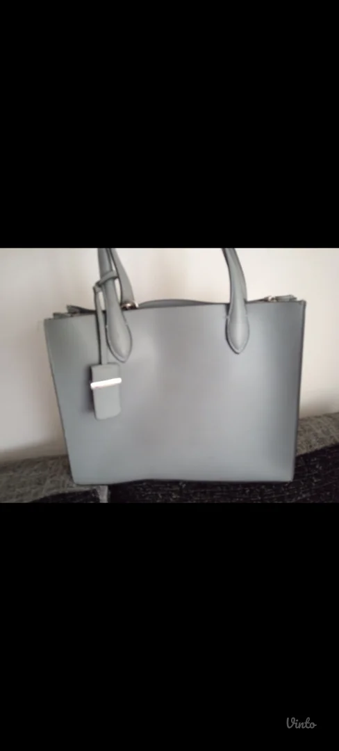 Carpisa zenska torba