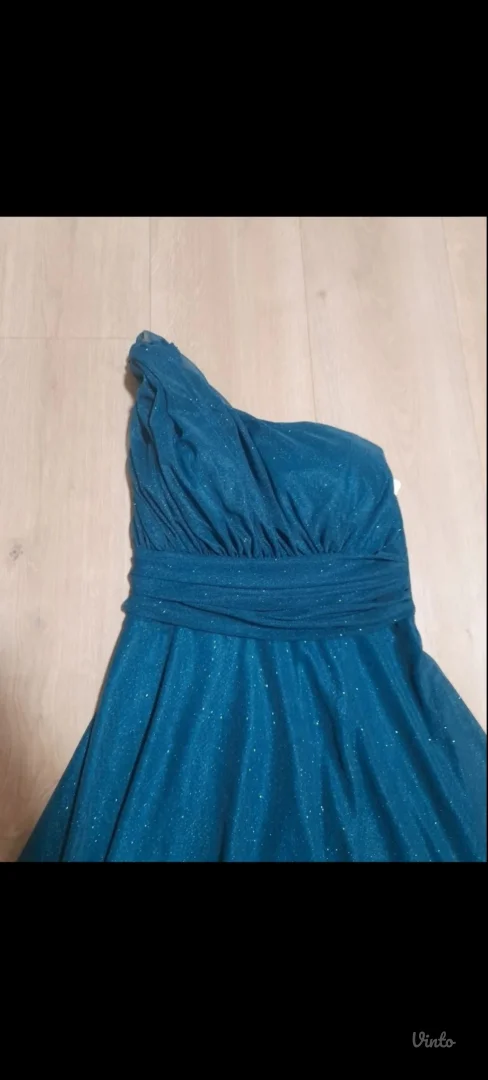 Nova svečana haljina