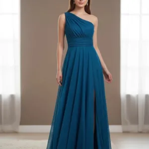 Nova svečana haljina