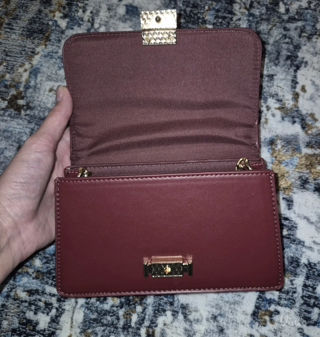 zenska torba - reserved