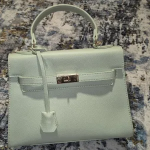 zenska torba - metro