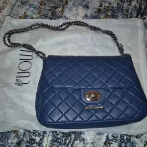 zenska torba - monina