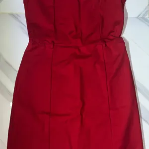 Mango crvena haljina