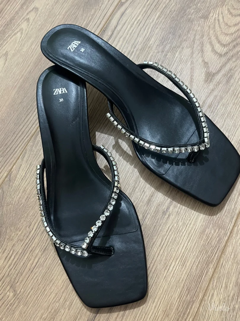 Zara štikle papuče NOVE