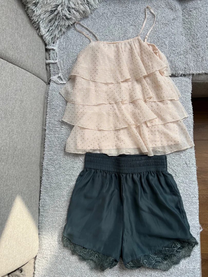 Svečani šorts i bluzica