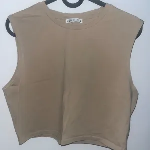Zara - majica bez rukava XL