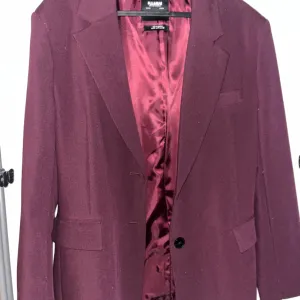 Pull&Bear oversize bordo sako- M velicina