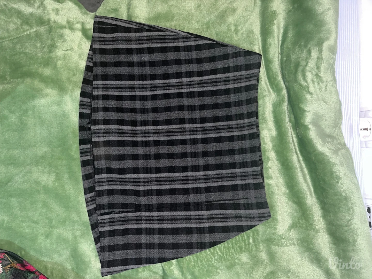 Šorc-suknja, Stradivarius